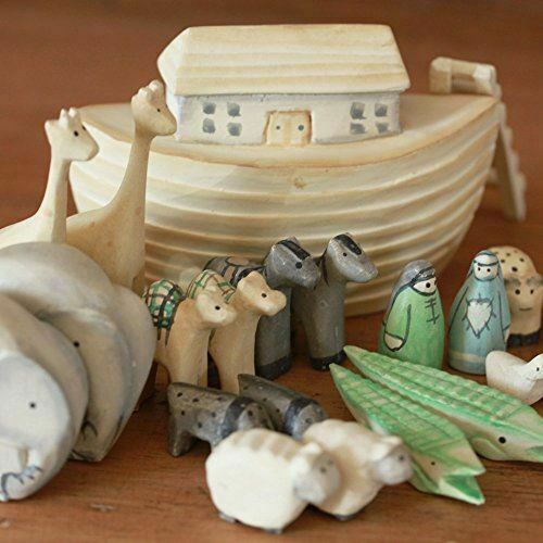 East of India Mini Wooden Noah's Ark and Animals Baby Keepsake Christening
